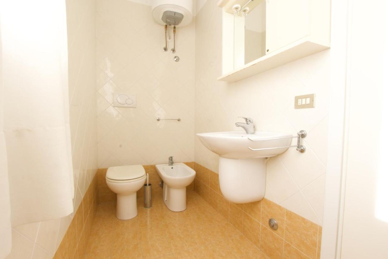 Appartamento Bagni Miramare N. 40 Lido di Jesolo Esterno foto