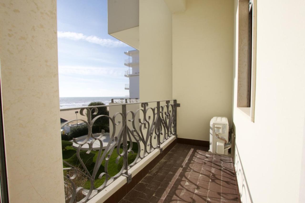 Appartamento Bagni Miramare N. 40 Lido di Jesolo Esterno foto