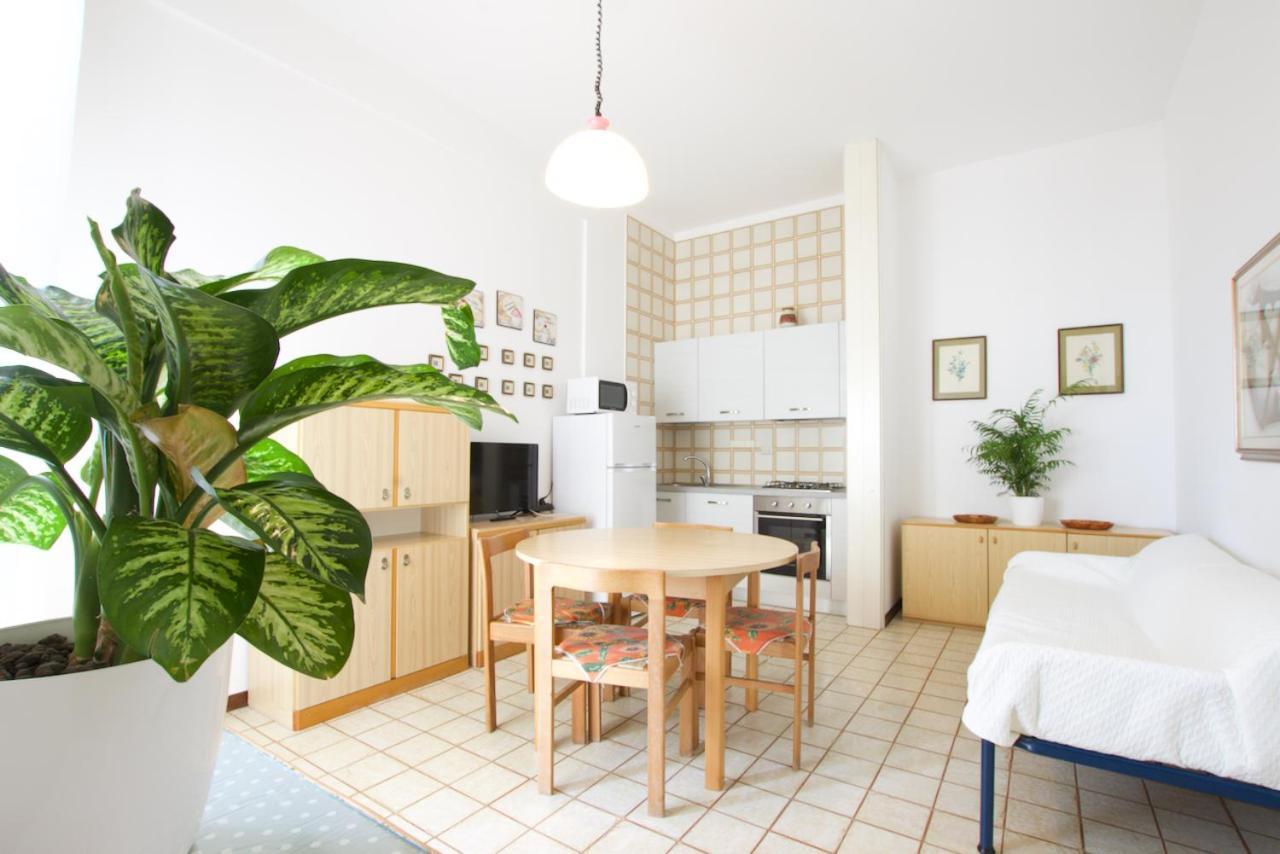 Appartamento Bagni Miramare N. 40 Lido di Jesolo Esterno foto