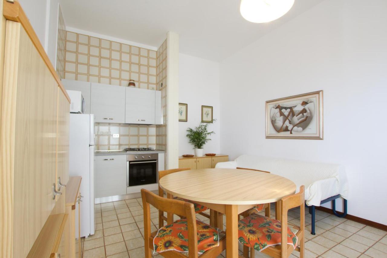 Appartamento Bagni Miramare N. 40 Lido di Jesolo Esterno foto